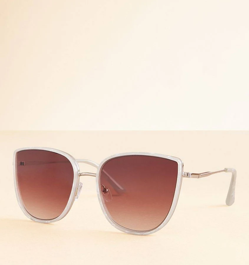 accessory BKE Women's Oversized Sunglasses with Buckle Buckle $16.99