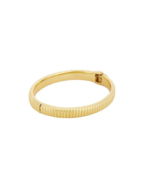 accessory Ettika Ribbed Stacking Bangle Bracelet in Metallic Gold REVOLVE $27