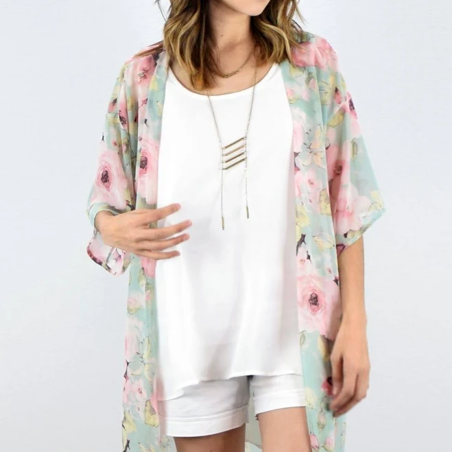 kimono Floral Chiffon Kimono Cardigan &eacute;loges $39.99