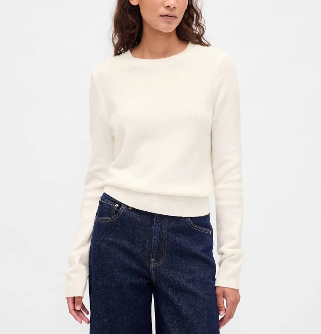 top Gap Women's Cashsoft Crewneck Sweater Gap $44.99