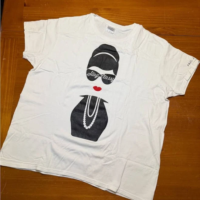 top Graphic Tee Poshmark $8