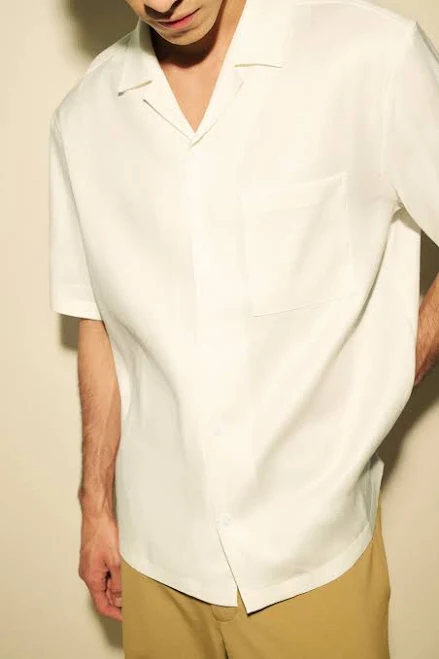 top H&M Men's Relaxed-Fit Linen-Blend Shirt H&M $44.99