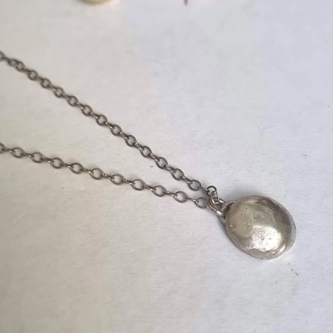 accessory Hammered Pebble Silver Nugget Necklace Etsy - EfratMakovJewelry $155