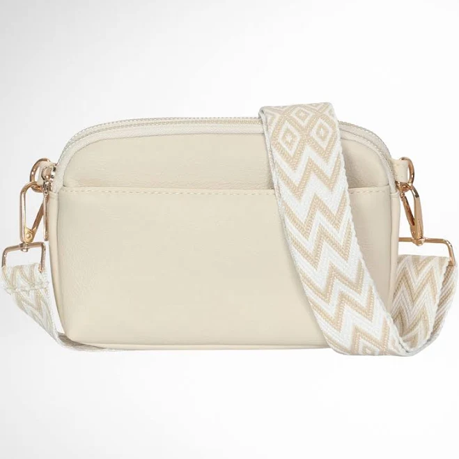 bag Hynes Eagle Compact Vegan Leather Crossbody Hynes Eagle $28.99