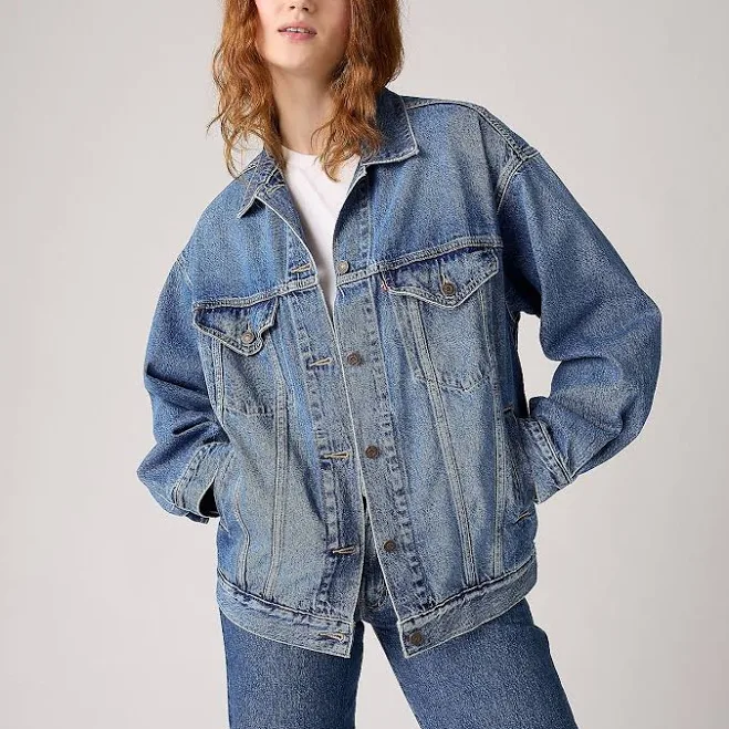 outerwear Levi's XL Trucker Jacket Women's Levi's $110