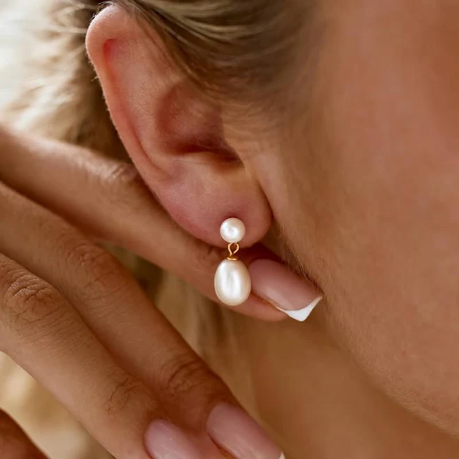 accessory Minimalist Gold Freshwater Pearl Drop Earrings Etsy - Seller $22.99