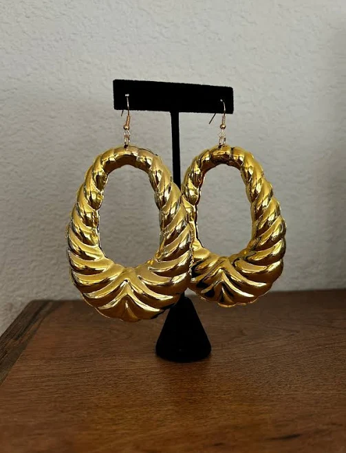 accessory Vintage Oversized Statement Earrings Etsy - MermaidRetro $18.82
