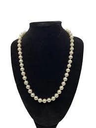 pearls VTG Jewelry Single Strand Ivory Quiet Lux Faux Pearl Necklace 18
