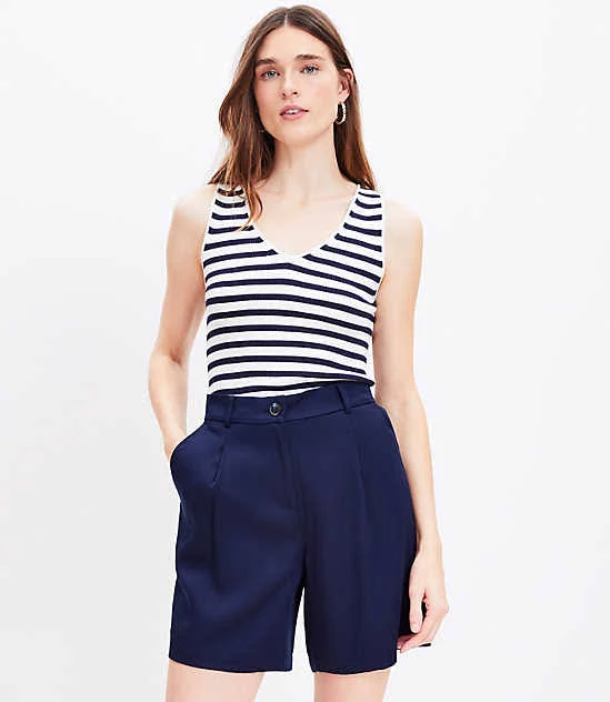 shorts Women's Loft Pleated Shorts in Emory LOFT $11.94