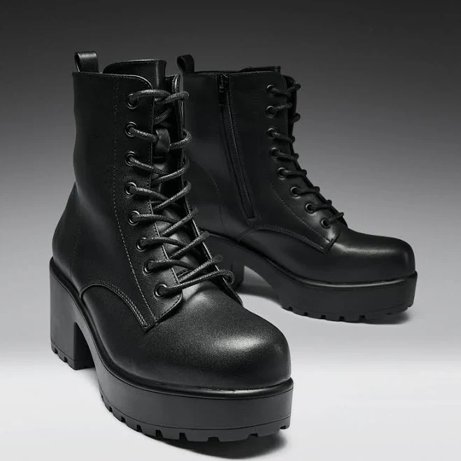 Koi Melbourne Chunky Military Lace-Up Boots