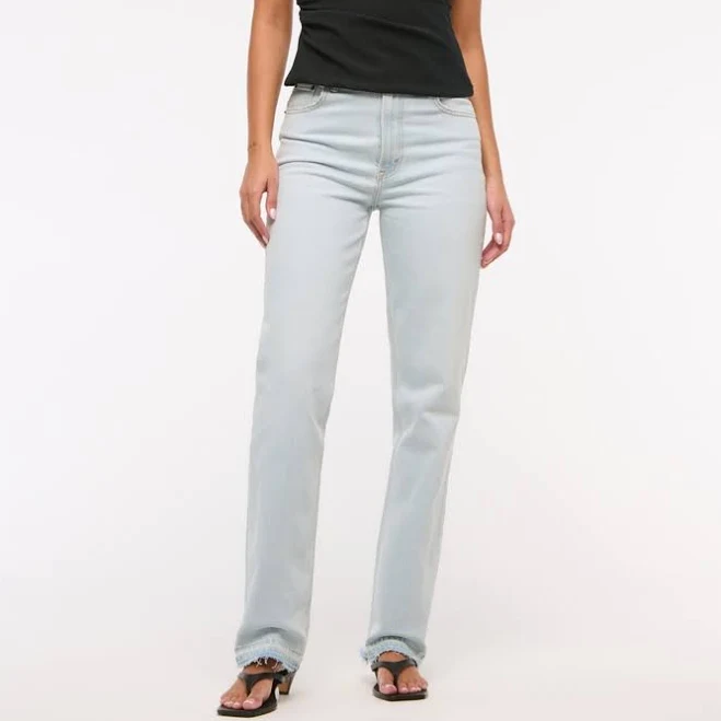 Abercrombie & Fitch Women's 90s Ultra High Rise Straight Jean
