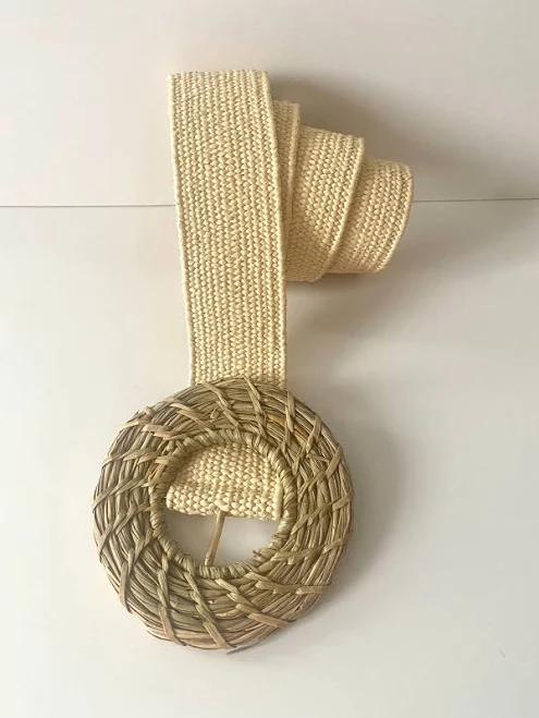 Natural Raffia Round Buckle Belt