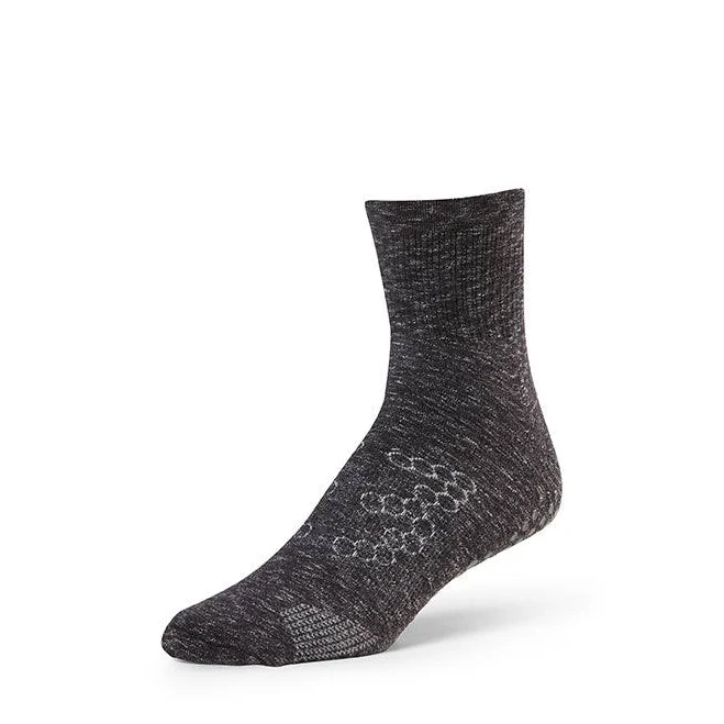 Base33 Crew Grip Socks