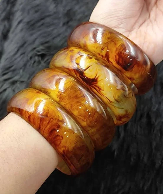 Vintage Resin Chunky Bangle Set