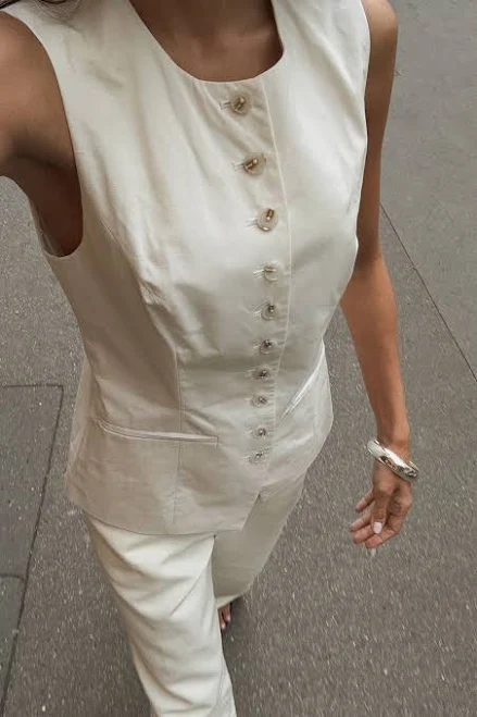 NA-KD Linen Blend Button Front Vest