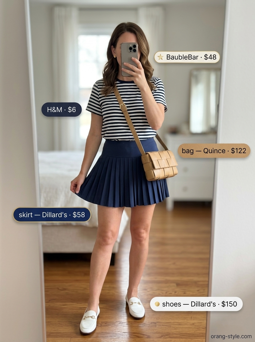 Preppy navy pleated mini skirt outfit for summer skirt outfits 2026, great for brunch.