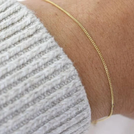 accessory 14K Gold Minimalist Curb Chain Bracelet Etsy - SashJewelry $99