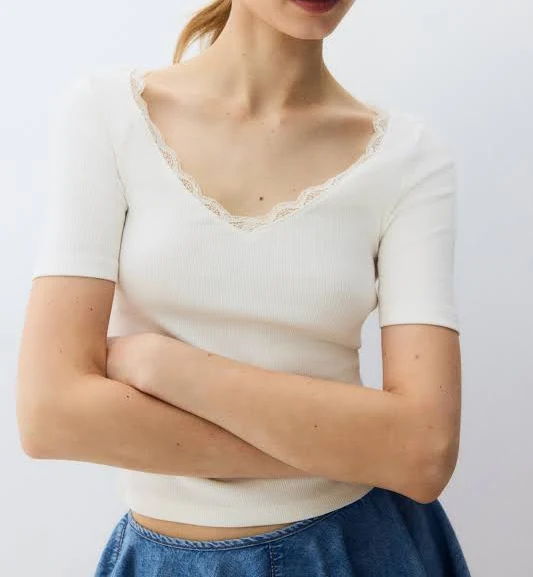 top H&M Ladies Rib-Knit Top H&M $12.99