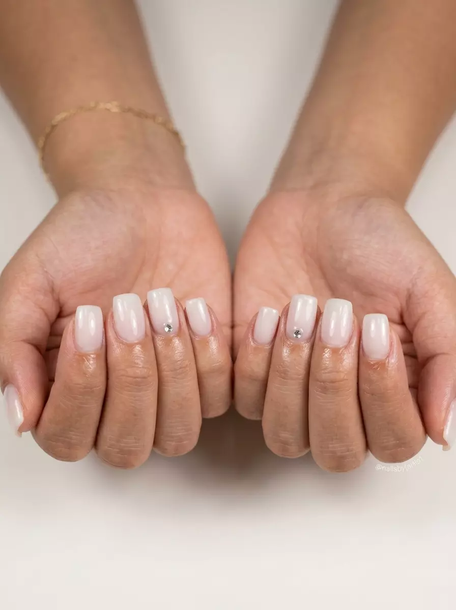 simple short summer nails 2026 - Style Inspiration simple short summer nails 2026 outfit idea - fashion styling inspiration