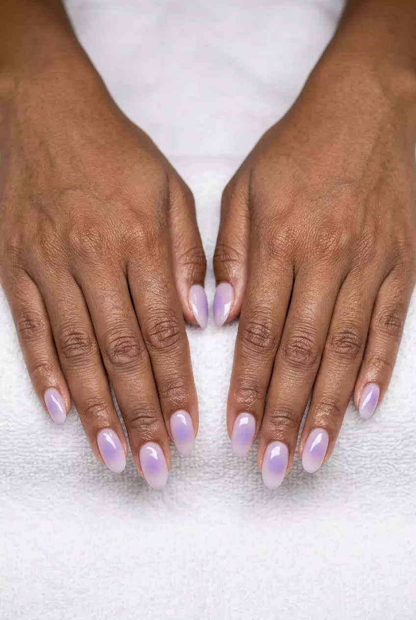 Lavender Haze Aura Nails 2026 | Whimsical Everyday Lavender haze aura nails for summer nails for brown skin tone 2026. Whimsical & minimalist, great for everyday wear.